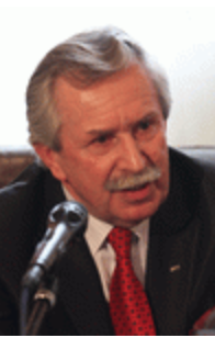 gen. LEON KOMORNICKI